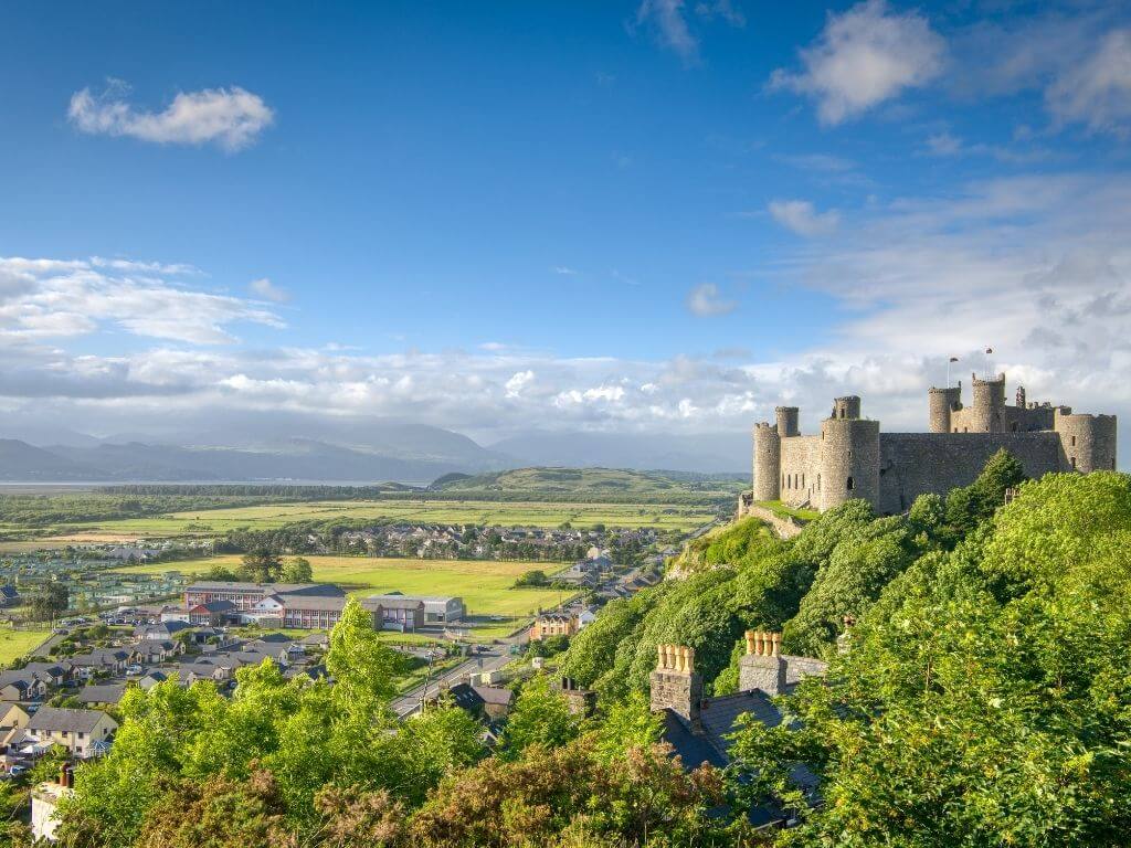 A picture of Harlech Castle, one of the best castles in Snowdonia